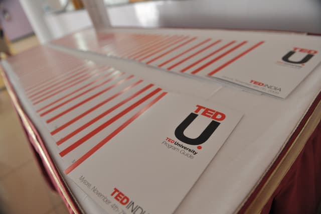 Why Acting Flat in Organizations Matters