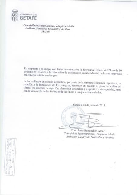 Respuesta a la pregunta sobre la seguridad de los paraguas de la calle Madrid