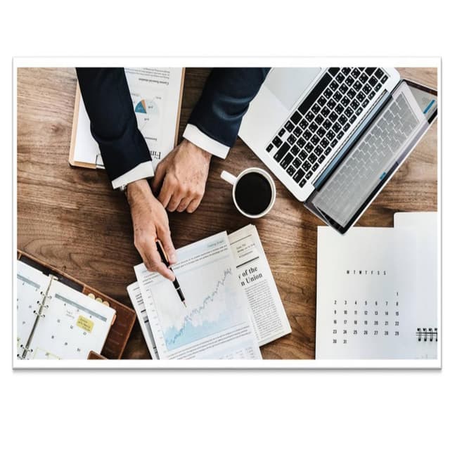 1.1. INDUSTRY AND COMPETITIVE ANALYSIS.pdf