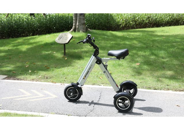 TopMate ES32 Electric Scooter Mini Tricycle: Comfortable, Compact, and Travel-Ready
