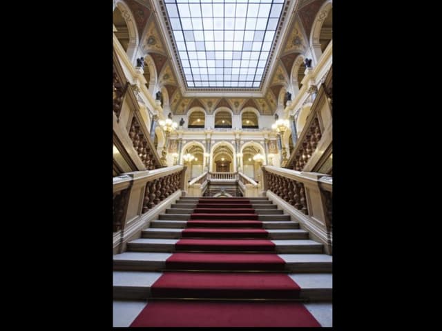 790 - Prague la Belle