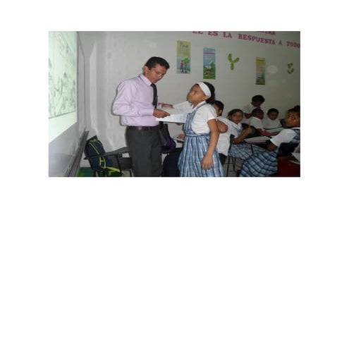 Trabajo  en  clase  con niños de 5°  de primaria