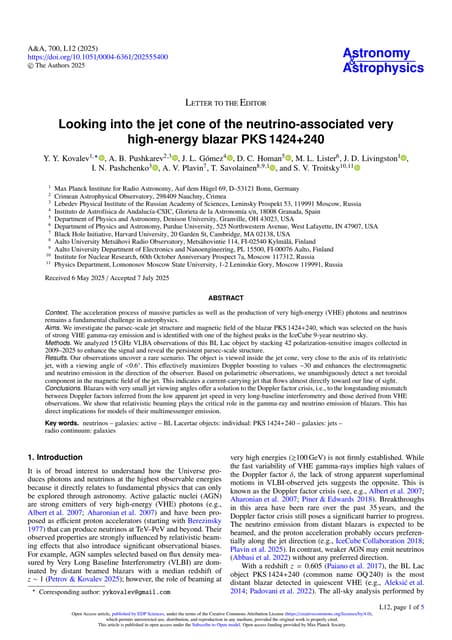 Looking into the jet cone of the neutrino-associated very high-energy blazar PKS1424+240