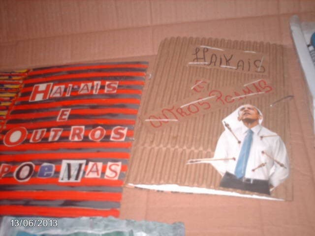 HAICAIS E OUTROS POEMAS