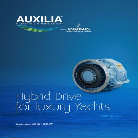 Auxilia pleasure yacht