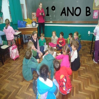 Brinquedos com sucata