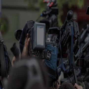 BT7 - THUYẾT TRÌNH BÁO CHÍ - USSH Hà Nội