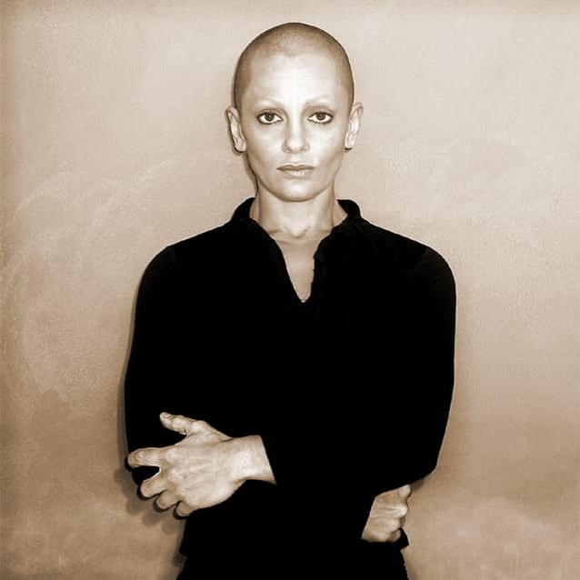 Roxana Vanessa - Book