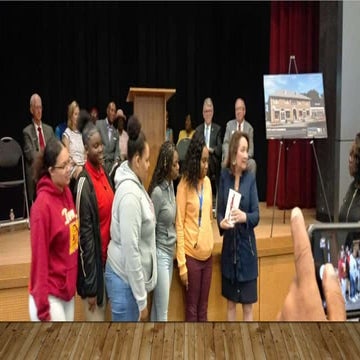 First Lady Cecilia Abbott Presents Dear Martin to Yates | PPTX