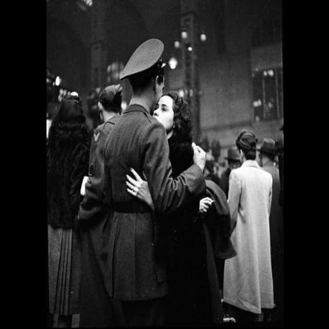 Celebrate National Hugging Day With History’s most Enthusiastic Huggers