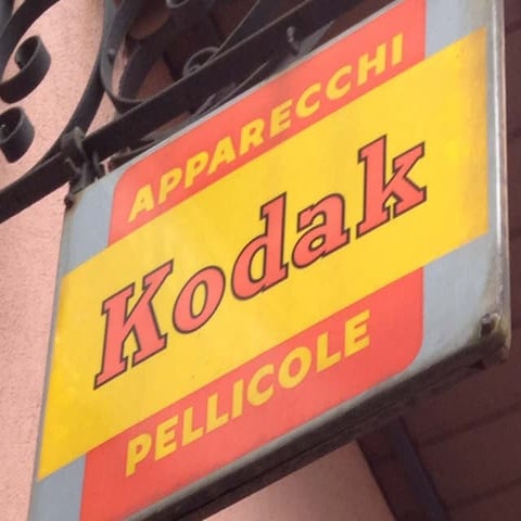 Disruptive innovation, smartphones and the decline of Nokia