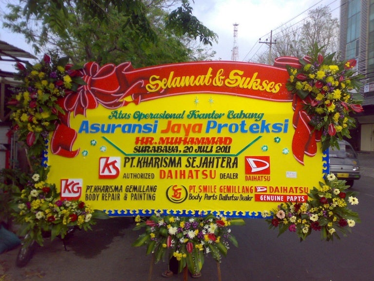 Banner Ucapan Selamat Wisuda desain spanduk keren