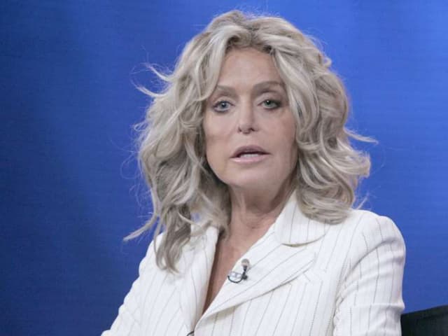 The faces of patient privacy