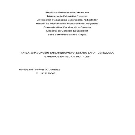 Acto académico de Yadira Salas con sus padres Antonio Salas y Dolores Gonzále...