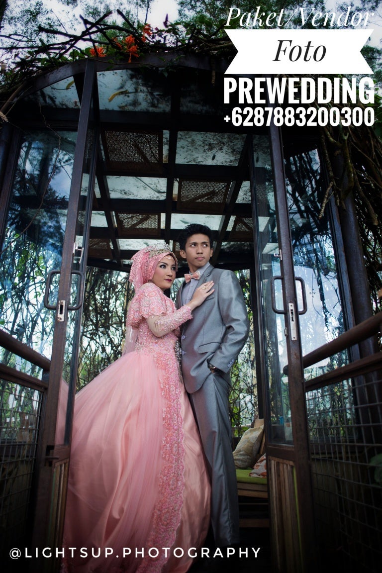 Free Video Undangan WA 62 8788 3200 300 Photo Prewedding Muslimah