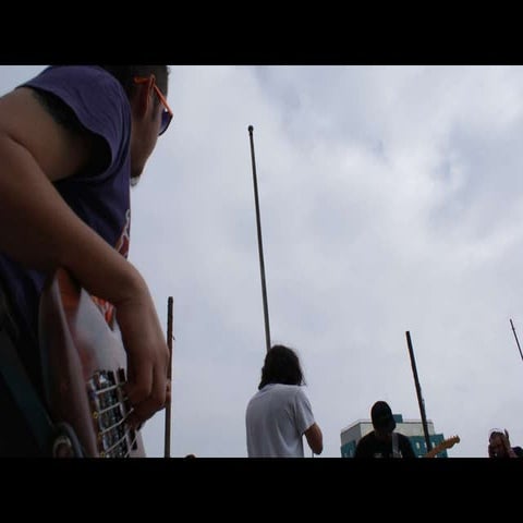 LOKOS DE AKÁ EN LATE'N LA AZOTEA