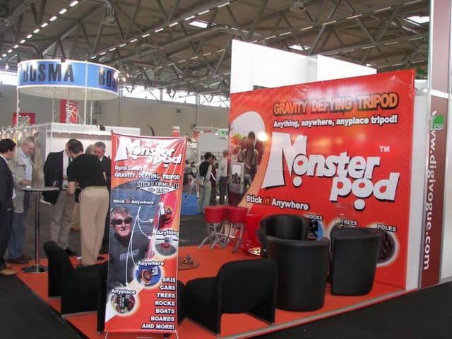 Loui Byrdziak - MonsterPod Photokina Cologne Germany during client demonstration