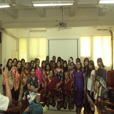 MA Economics students at seminar by Prof. Maithreyi Krishnaraj on Women and Globalisation, sndtwu mumbai 23 sept. 2014