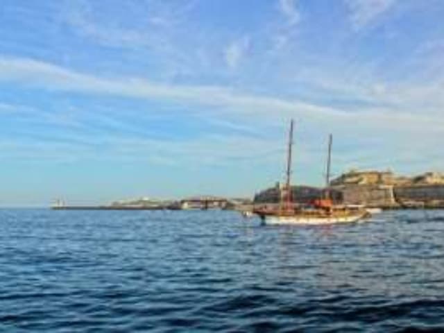 Malta    streets of vittoriosa    