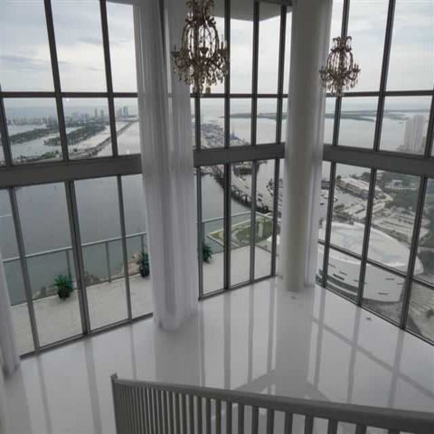 Marquis Penthouse 6101 in Downtown Miami