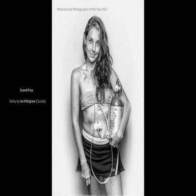 Monochrome Awards 2017~Winners Of International Black & White Photography Con...