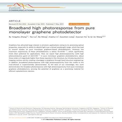 Broadband high photoresponse from pure monolayer graphene photodetector