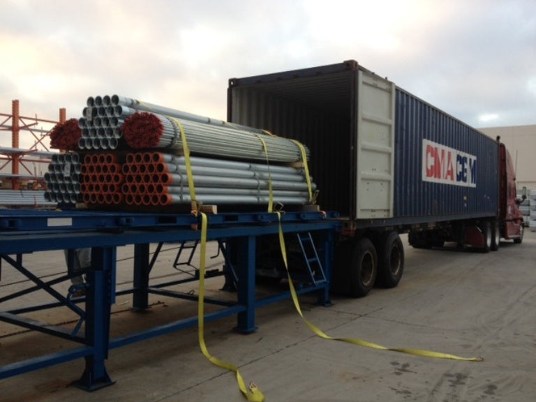 Smart Dock Unloads MTT from ISO Container