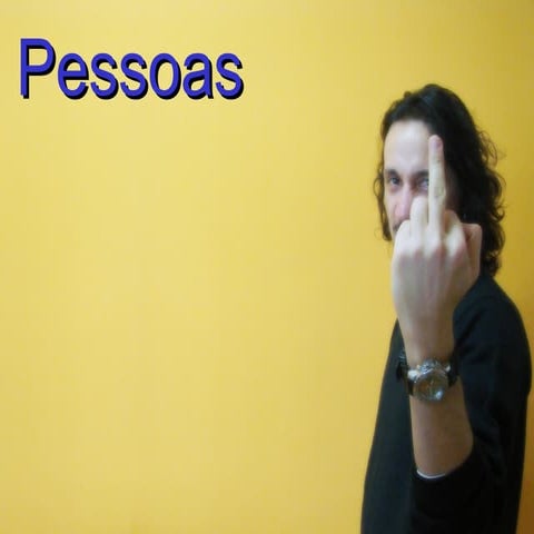 Pessoas no Help Desk