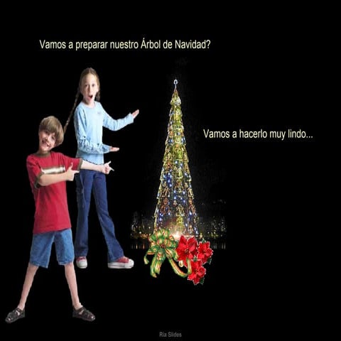 Preparando El Arbol De  Navidad