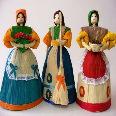 Presentación muñecas de tusa