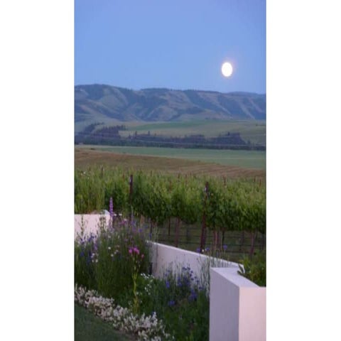 Walla Faces inns...the perfect getaway!