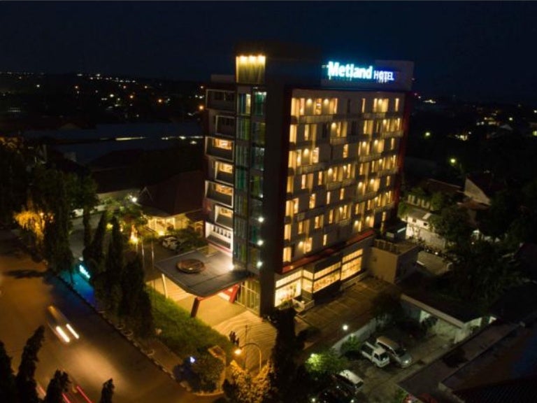 Hotel di sekitar Kota Cirebon, Hotel Daerah Cirebon, Hotel Murah deka…