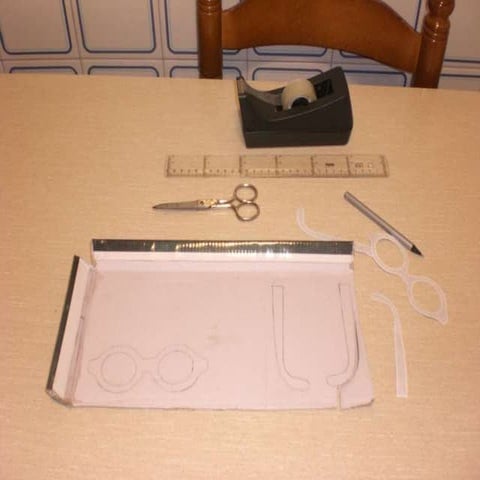 Proceso de elaboración do material de reciclaxe