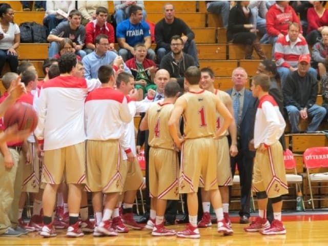 Otterbein newspaper photography- Je...