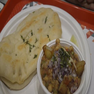 Redi Muttra Kulcha at Nukkadwala Gurgaon | PDF