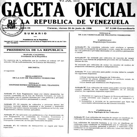 Reglamento de la_ley_de_transito_terrestre