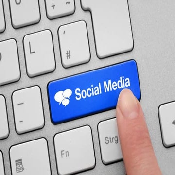 Social media Marketing Presentation by vaibhavjain