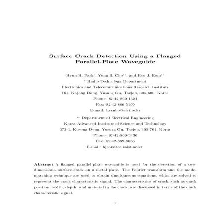 Surface crack detection using flanged parallel-plate waveguide