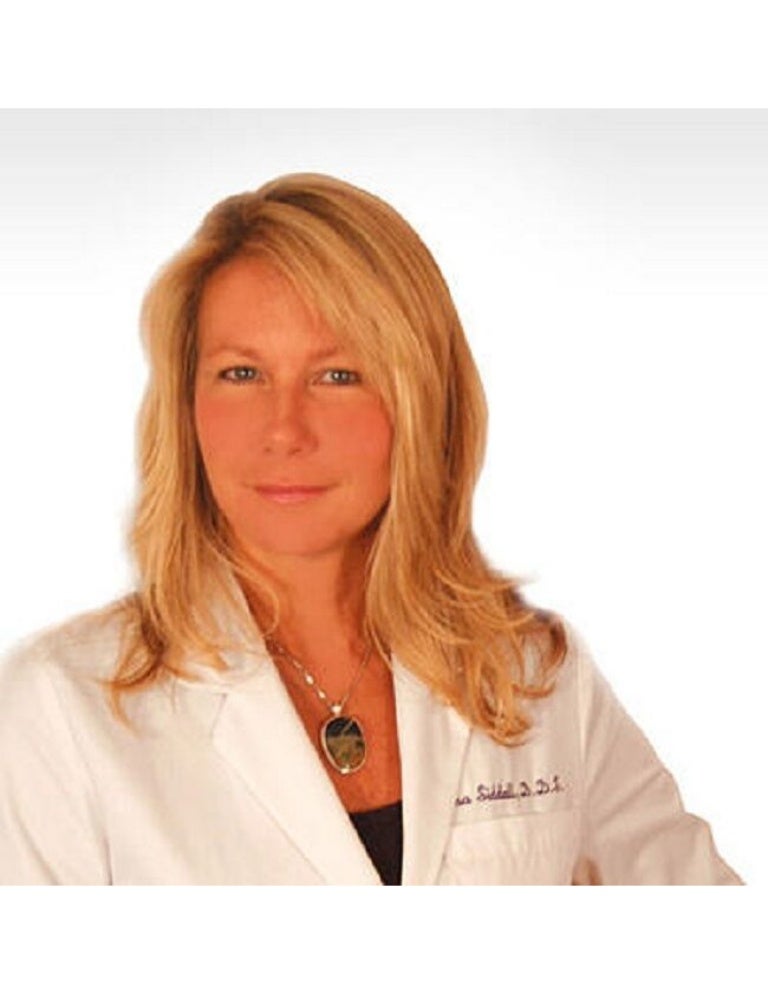 Traverse City and Lake Leelanau dentist Lisa Siddall DDS