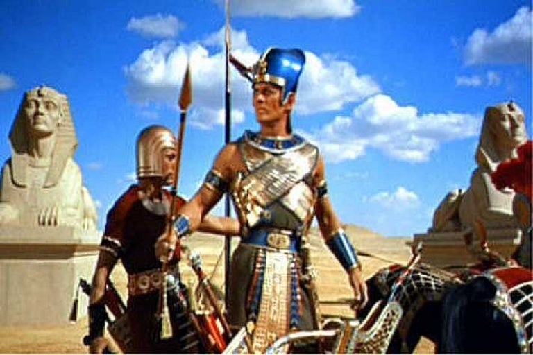 Weapons of war in ancient Egypt